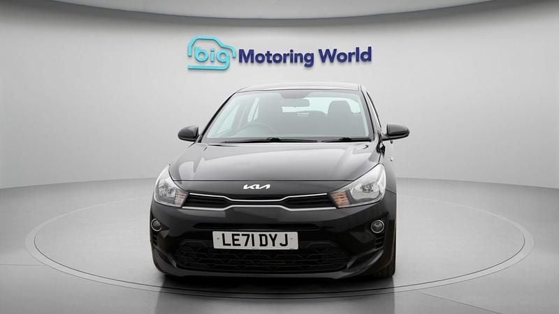 Used Kia Rio 2022 Black Hatchback