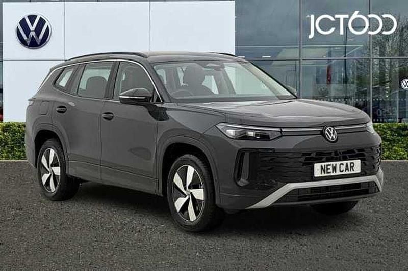 Black Used 2025 VW Tayron Match SUV | £35,872 (Super price) - Image 1/4