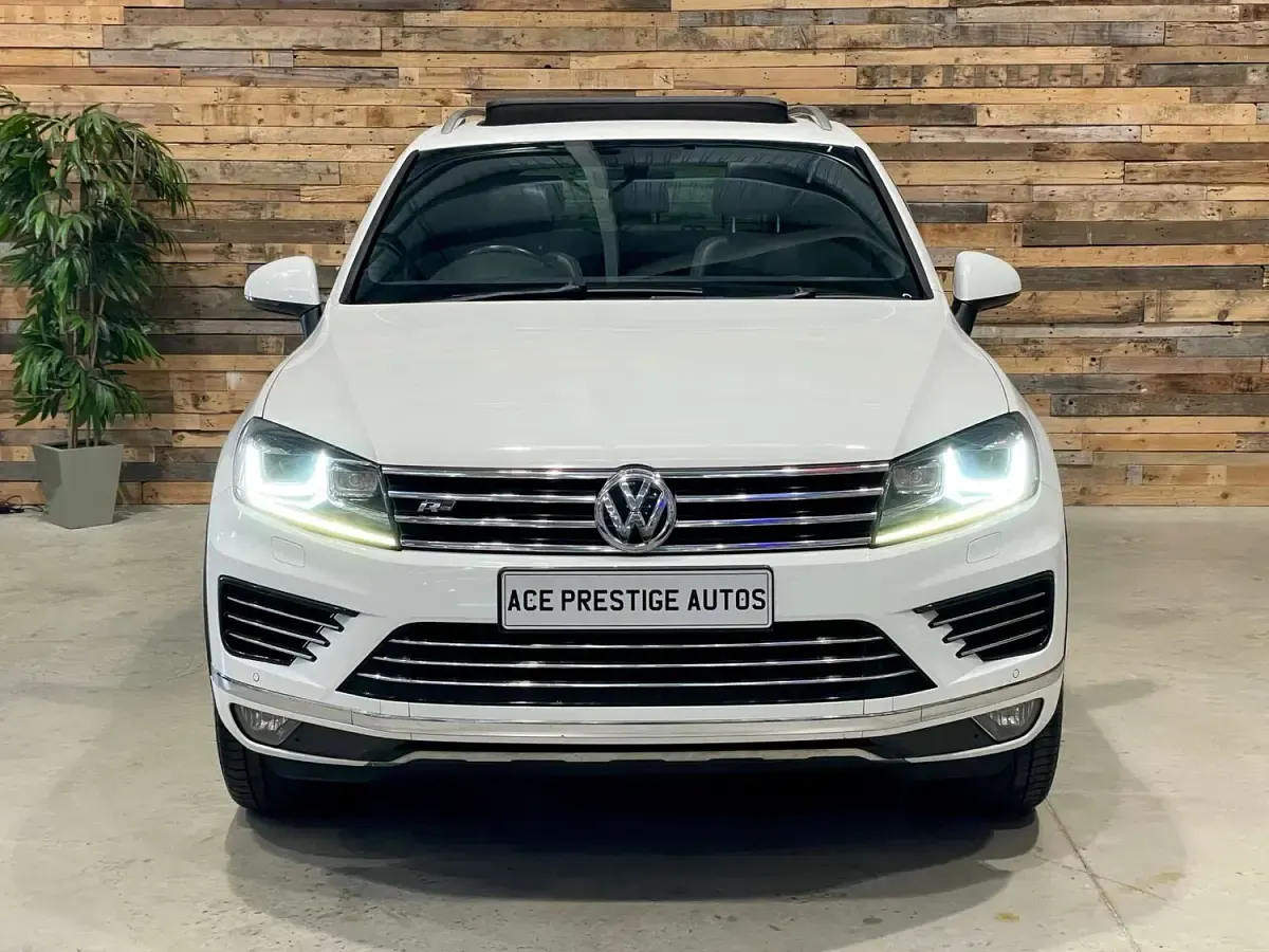 Used VW Touareg R-line 2016 White SUV