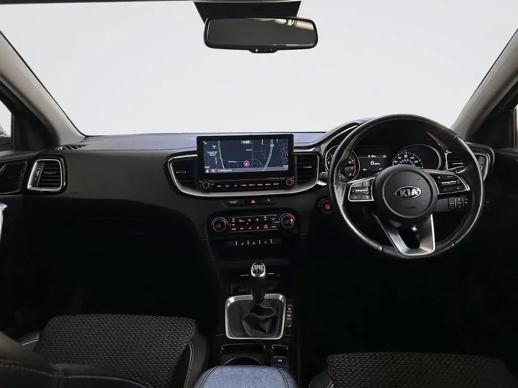 Used Kia XCeed 2021 White SUV