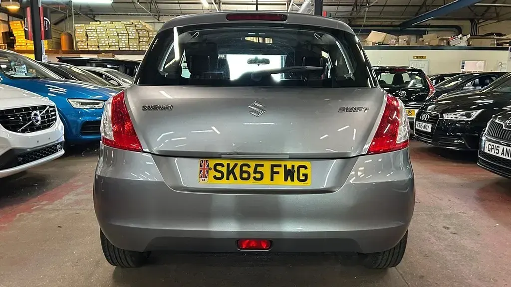 Used Suzuki Swift SZ3 94 HP (69 kW) 2015 Grey Hatchback