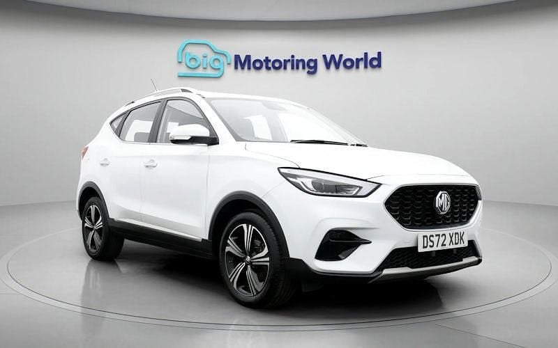 Used MG ZS Excite 106 HP (77 kW) 2023 White SUV