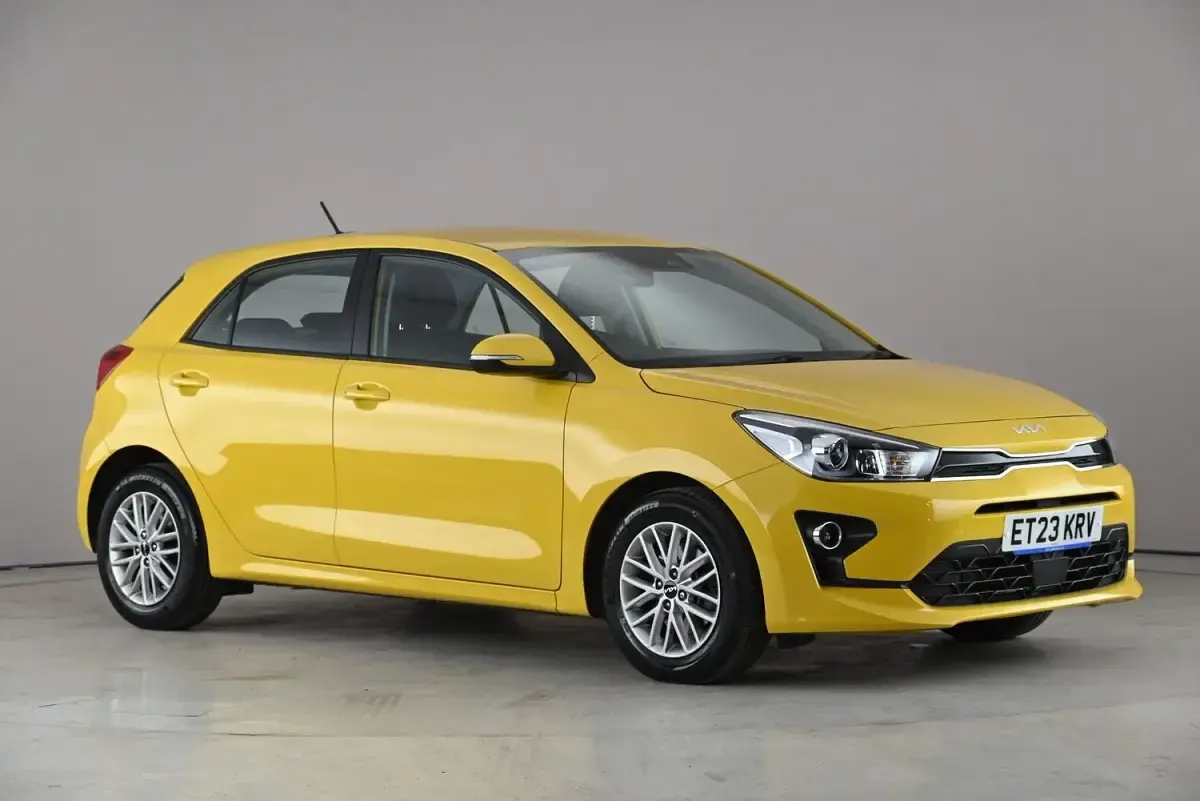 Used Kia Rio 84 HP (61 kW) 2022 Hatchback