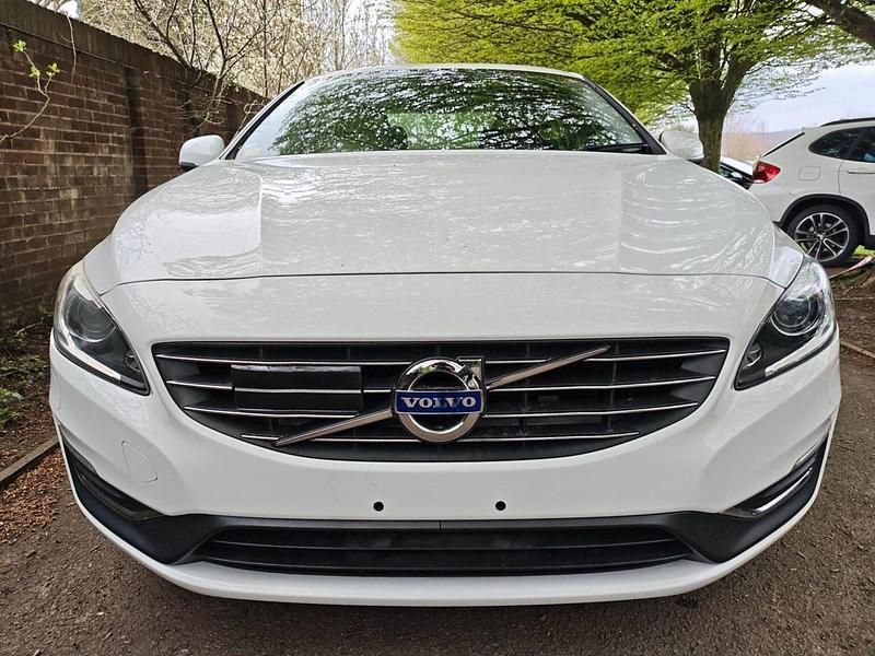 Used Volvo S60 R-Design 2015 White Sedan
