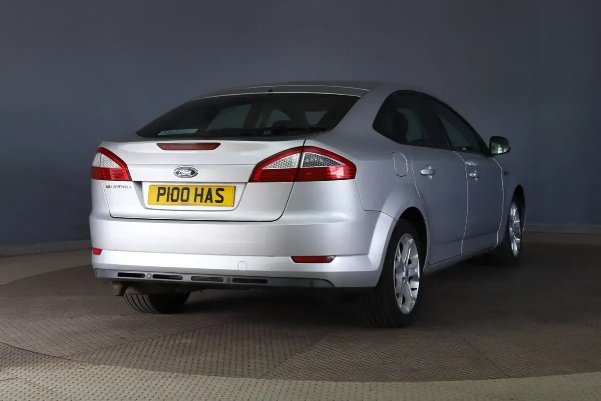 Used Ford Mondeo Sport 2011 Silver Hatchback
