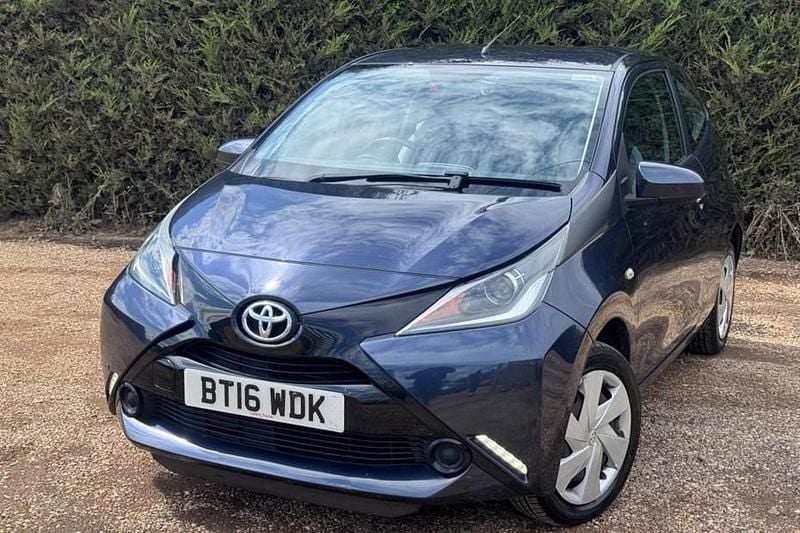 Blue Used 2016 Toyota Aygo X-play Hatchback | £5,485 (Fair price) - Image 1/1