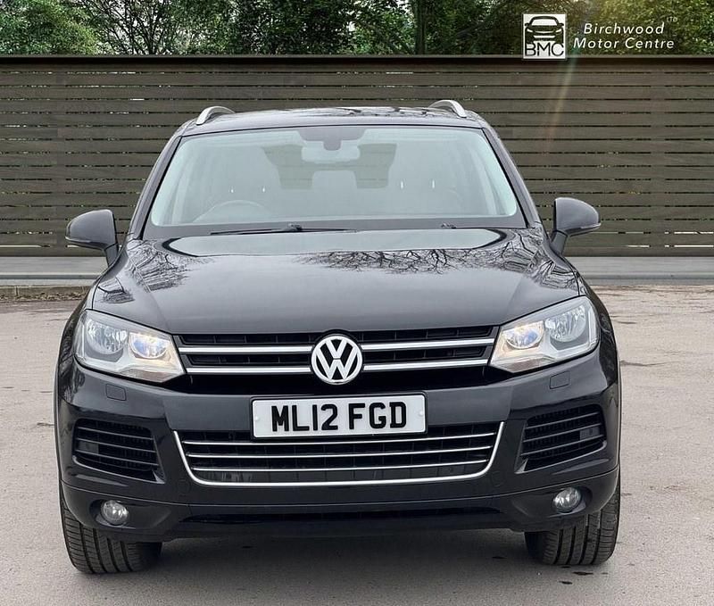 Used VW Touareg SE 245 HP (180 kW) 2012 Black SUV