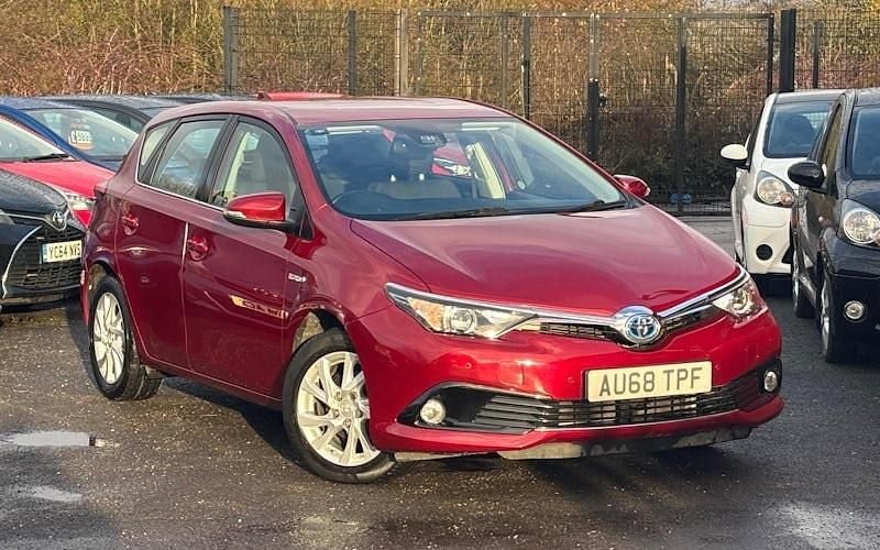 Used Toyota Auris Hybrid 136 HP (100 kW) 2019 Hatchback