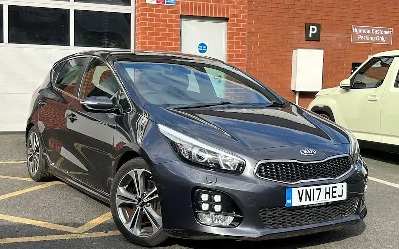 Usado Kia Ceed GT-Line S 120 HP (88 kW) 2018 Citadino