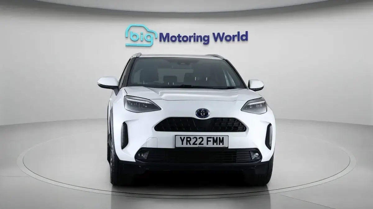 Used Toyota Yaris Cross Design 2022 White SUV