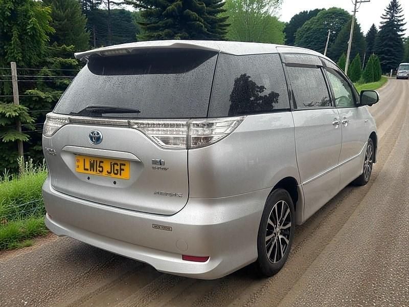 Used Toyota Estima Hybrid 2015 Silver MPV