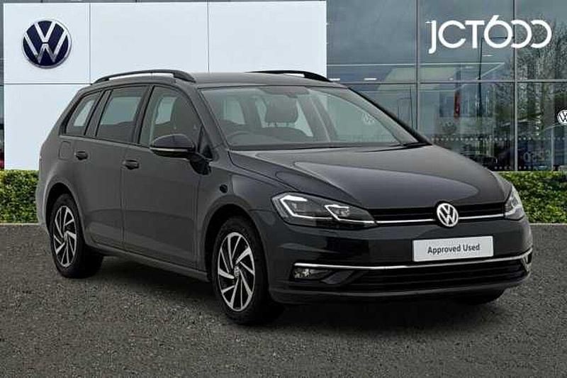 Used 2021 VW Golf VII Estate | £14,785 (Good price) - Image 1/4