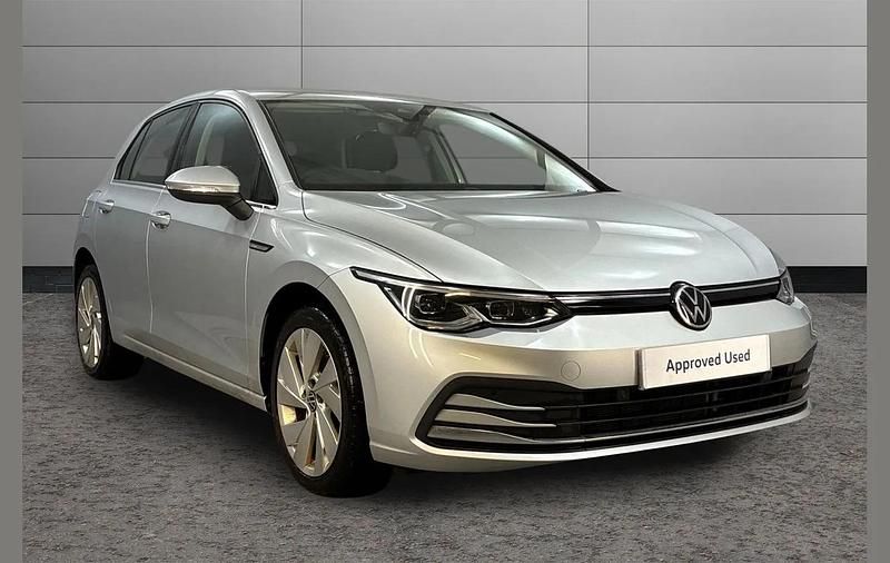 Used VW Golf VIII Style 130 HP (95 kW) 2020 Silver Hatchback