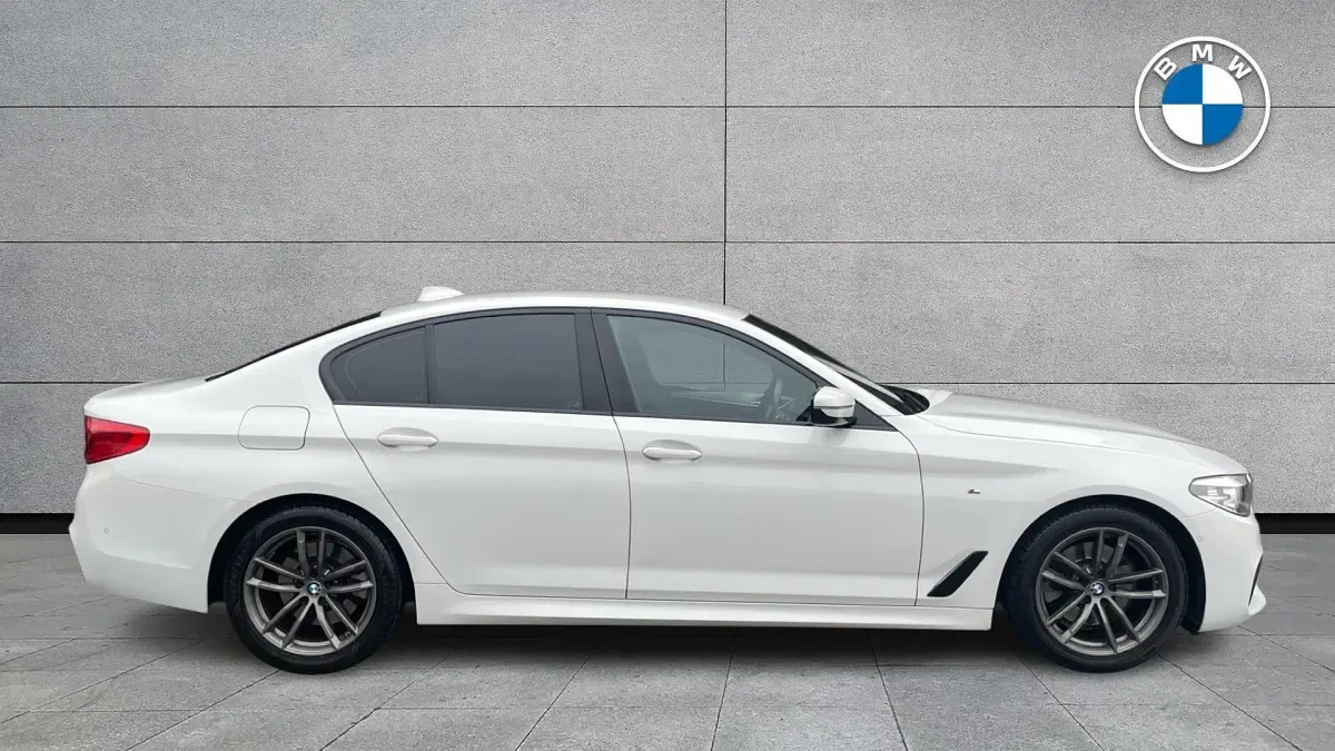 Used BMW 520 M Sport 190 HP (139 kW) 2019 White
