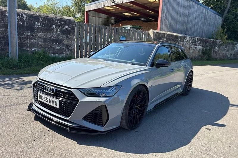 Begagnad Audi A6 Design 600 HK (441 kW) 2020 Kombi