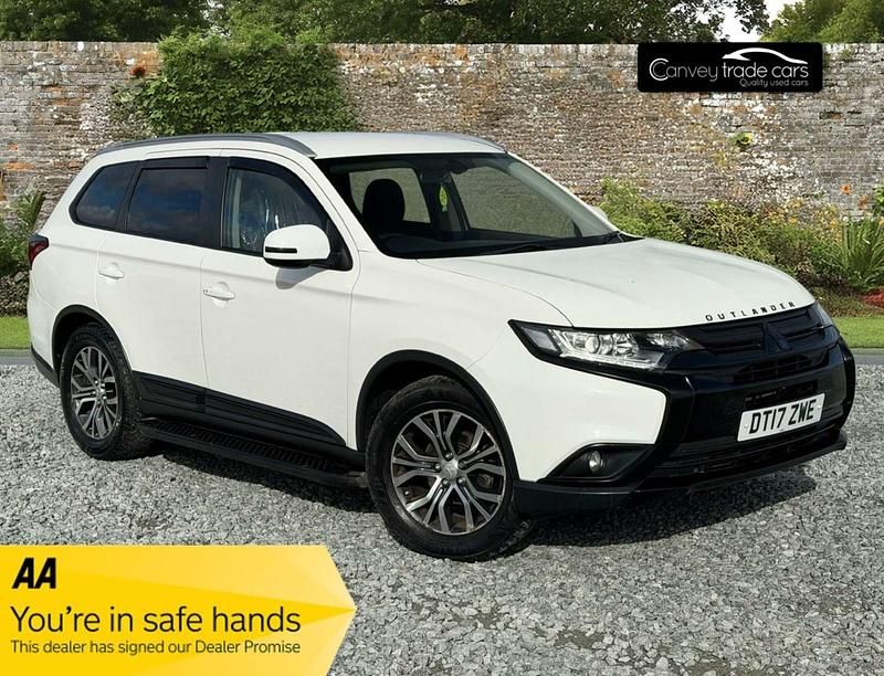 Used Mitsubishi Outlander 147 HP (108 kW) 2017 White SUV