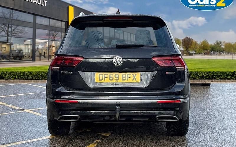 Used VW Tiguan R-line 230 HP (169 kW) 2019 Black SUV