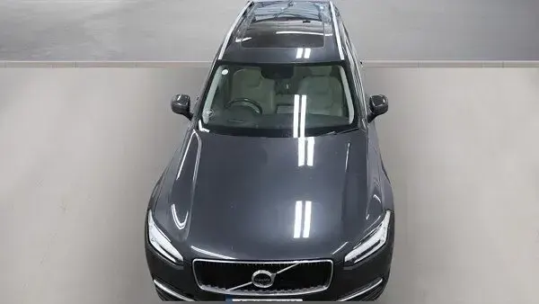 Used Volvo XC90 Momentum 235 HP (172 kW) 2017 Grey SUV