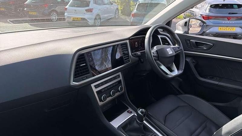 Used Seat Ateca Xperience Lux 150 HP (110 kW) 2023 Grey SUV