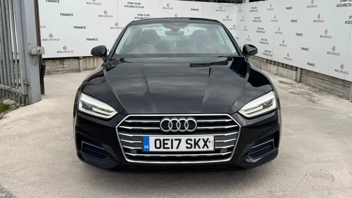 Usado Audi A5 Sport 190 HP (139 kW) 2017 Preto Coupé