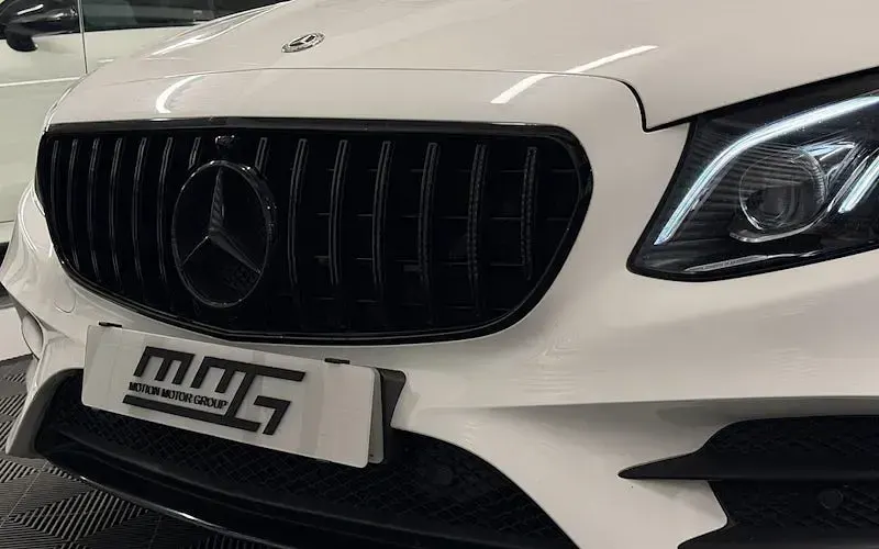 Used Mercedes E220 AMG Line Premium Plus 194 HP (142 kW) 2019 Coupe