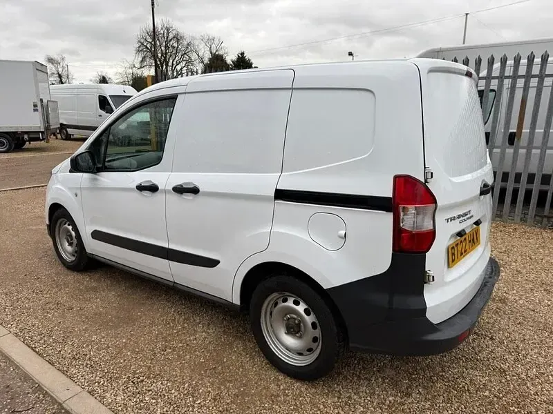 Used Ford Transit 100 HP (73 kW) 2022 White Van