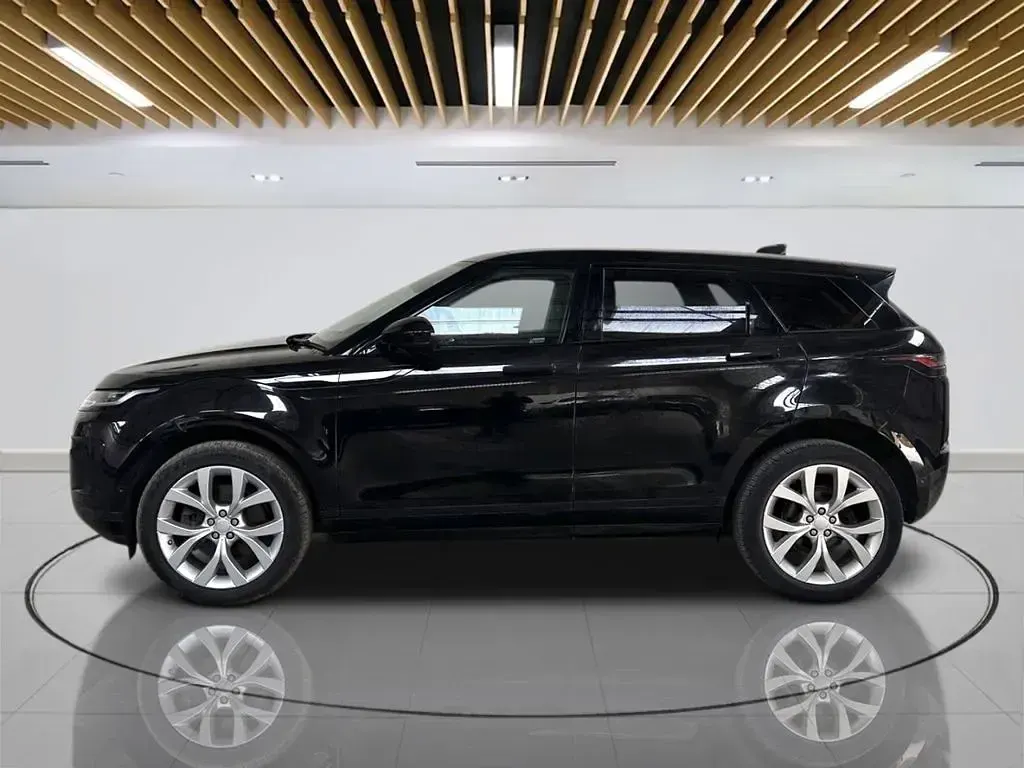 Used Land Rover Range Rover evoque SE 180 HP (132 kW) 2018 Black SUV