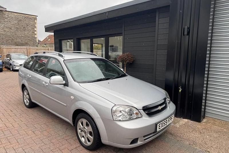 Silver Used 2009 Chevrolet Lacetti SX Estate | £2,490 - Image 1/1