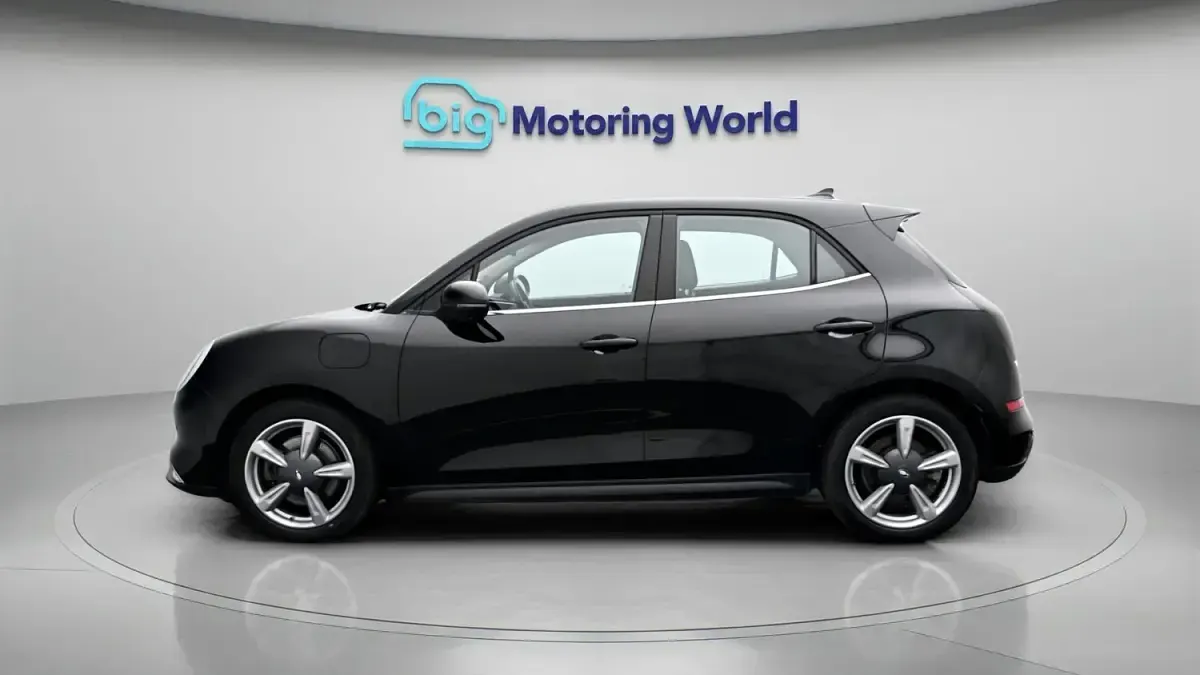 Used Ora 03 Pure+ 125 kW (171 HP) 2024 Black Hatchback