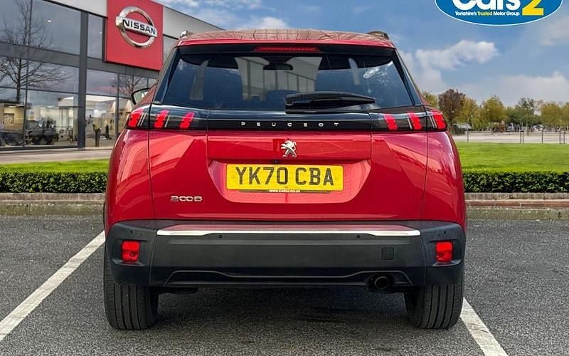 Used Peugeot 2008 Allure 101 HP (74 kW) 2020 Red SUV