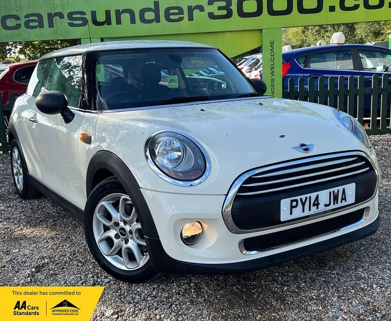 White Used 2014 Mini ONE Hatch Hatchback | £6,825 (Fair price) - Image 1/4