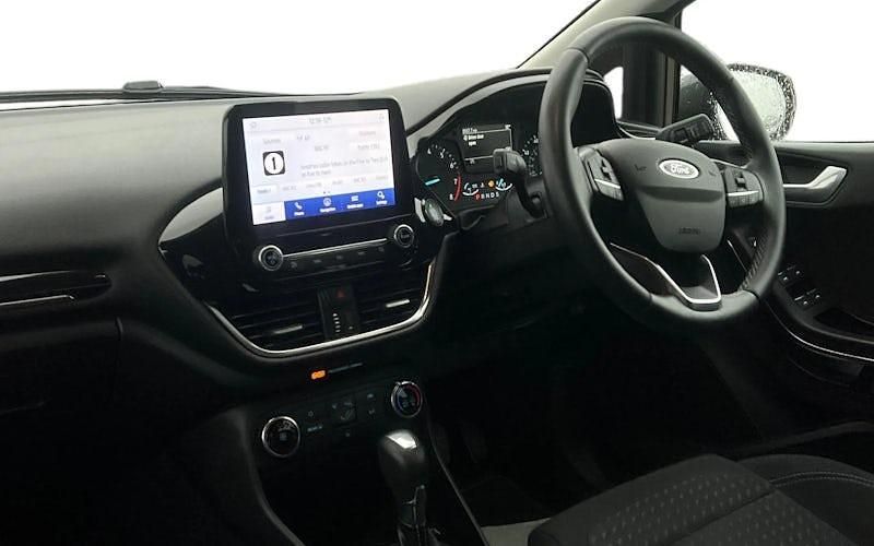 Begagnad Ford Fiesta Titanium 101 HK (74 kW) 2020 Grå Halvkombi