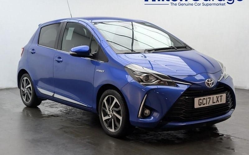Used Toyota Yaris Hybrid 101 HP (74 kW) 2020 Hatchback