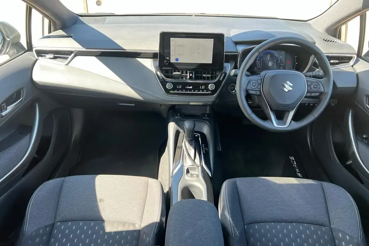 New Suzuki Swace 140 HP (102 kW) 2025 Silver Estate