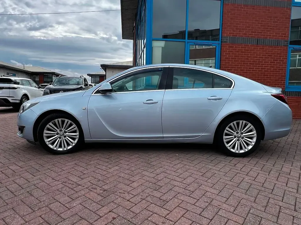 Used Vauxhall Insignia Elite 2015 Silver Hatchback