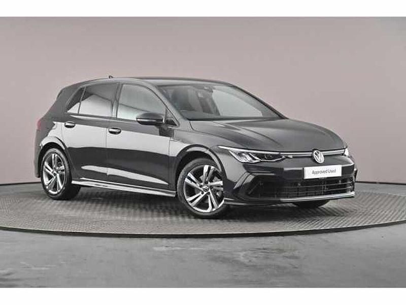 Used 2024 VW Golf VIII | £22,997 (Fair price) - Image 1/4