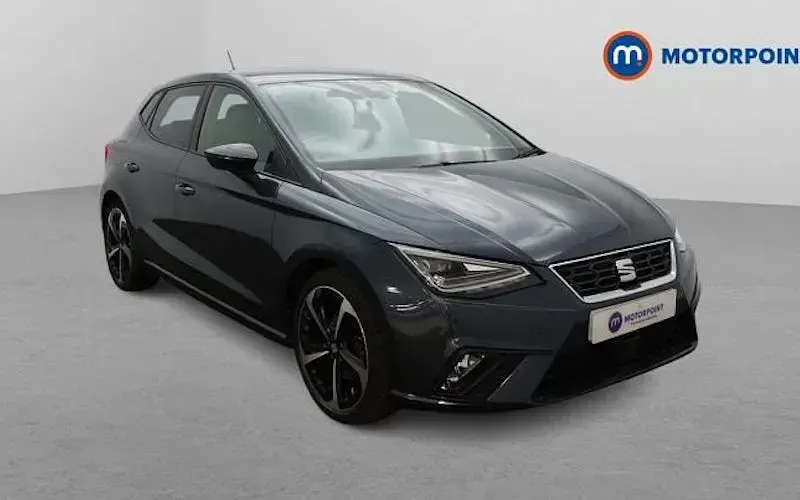 Usado Seat Ibiza FR Sport 110 HP (80 kW) 2023 Citadino
