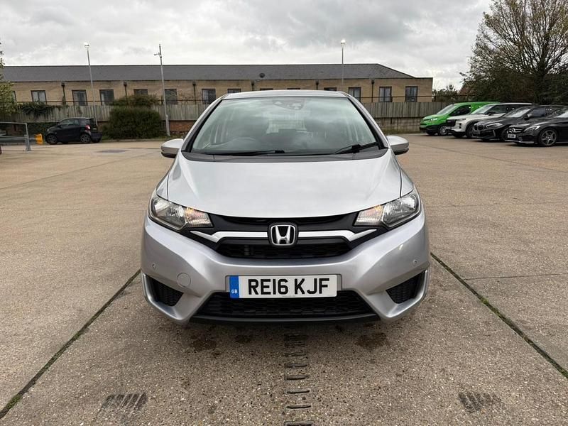 Begagnad Honda Jazz SE 2016 Silver Halvkombi
