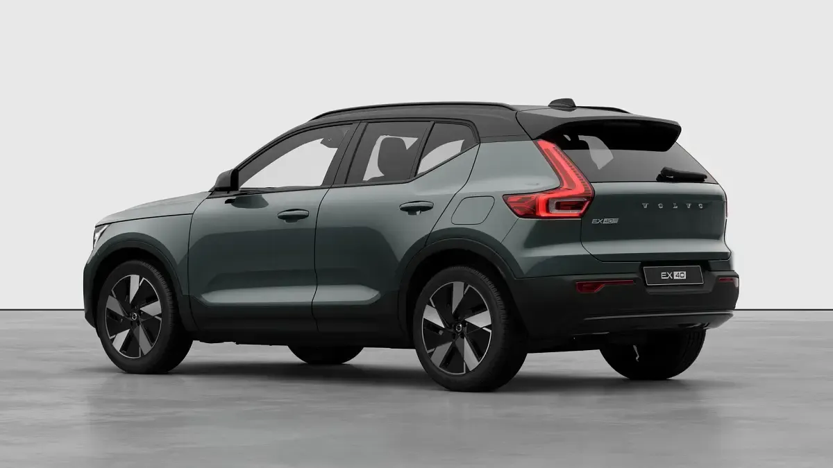 New Volvo EX40 Plus 185 kW (252 HP) 2026 Forest lake SUV