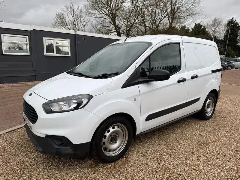 Usado Ford Transit 100 HP (73 kW) 2022 Branco Van