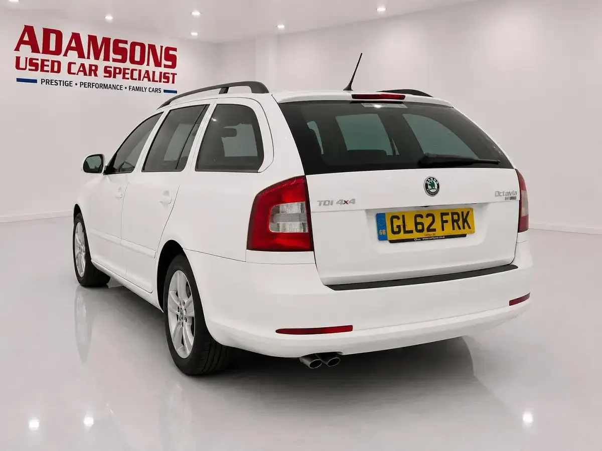 Used Skoda Octavia 2012 White Estate