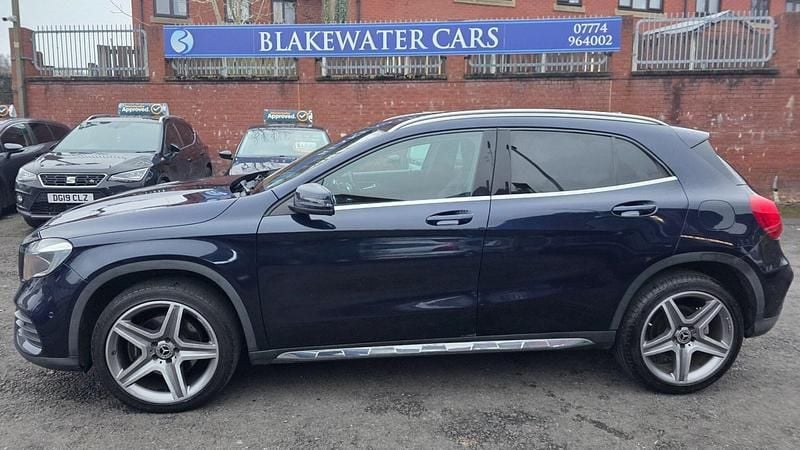 Used Mercedes GLA220 Executive 2017 Blue SUV