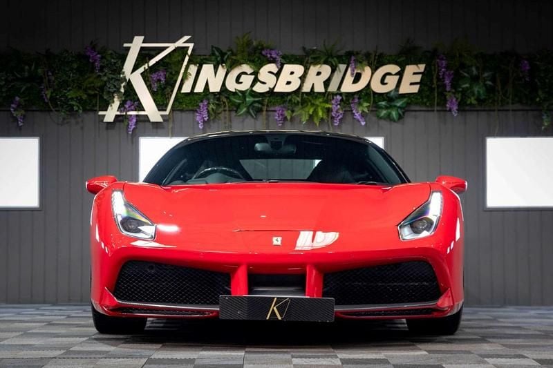 Used Ferrari 488 670 HP (492 kW) 2017 Red Coupe