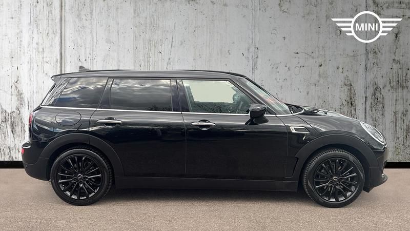 Used Mini Cooper Clubman Classic 136 HP (100 kW) 2022 Midnight black ii Estate