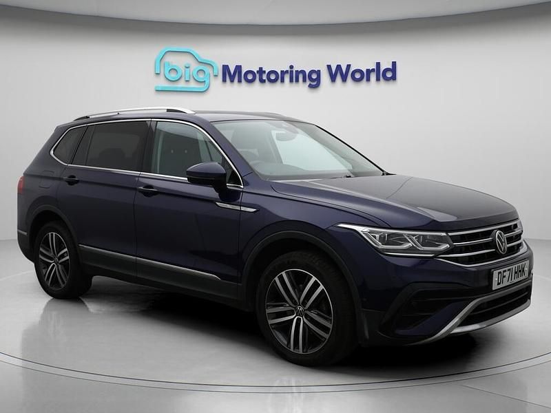 Blue Used 2022 VW Tiguan Allspace Elegance SUV | £25,073 (Good price) - Image 1/4