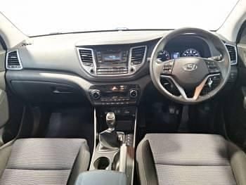 Used Hyundai Tucson SE 132 HP (97 kW) 2016 Grey SUV