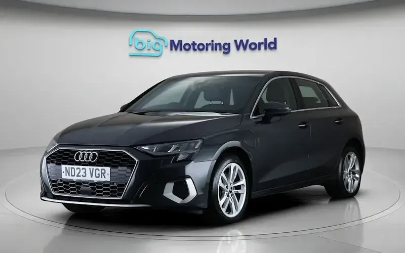 Used Audi A3 Sportback e-tron Sport 204 HP (150 kW) 2025 Hatchback