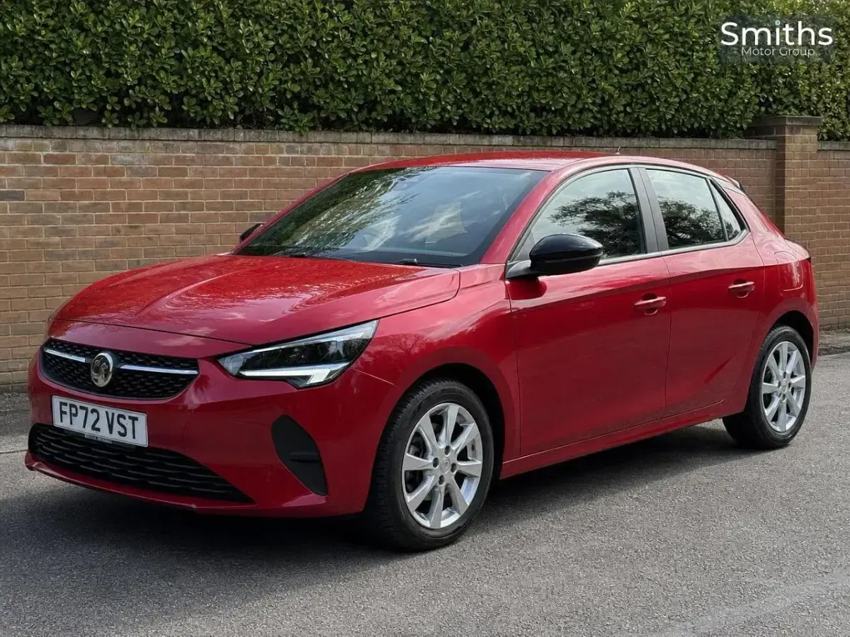 Used Vauxhall Corsa Design Edition 99 HP (72 kW) 2023 Red Hatchback