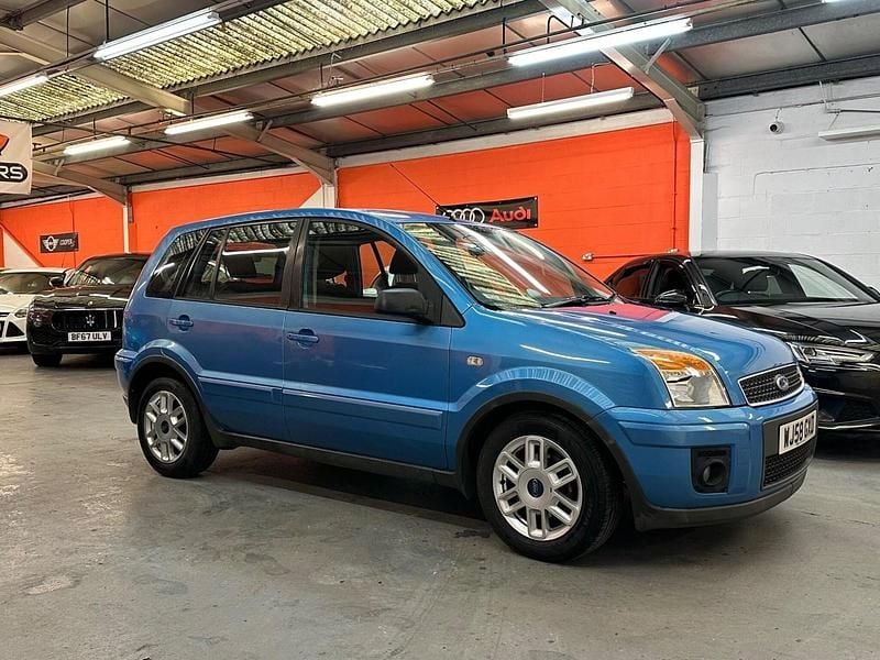Used Ford Fusion Zetec 101 HP (74 kW) 2008 Blue Hatchback