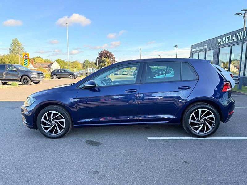 Second-hand VW Golf VII Match 115 CP (84 kW) 2019 Albastru Hatchback